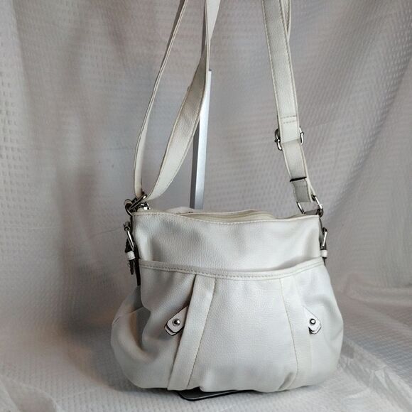 Nine & Co. Handbags - Nine & Co. White Shoulder Bag